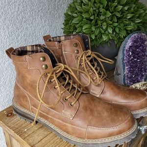 Like New Mens Brown Boots size 13